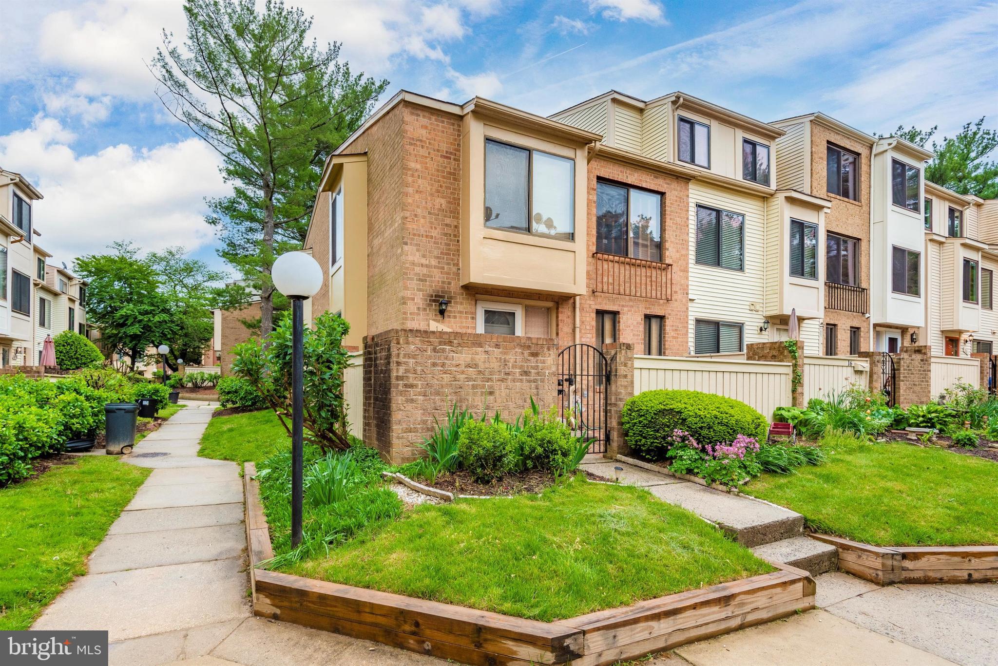 14 Docena Court Gaithersburg, MD 20886 - Photo 2 of 37