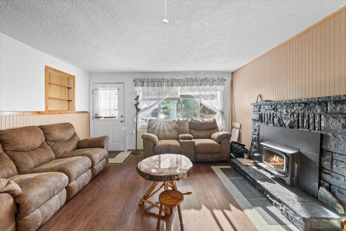 850 Laurel Avenue Butte Falls, OR 97522 - Photo 5 of 26 06-CI_7244