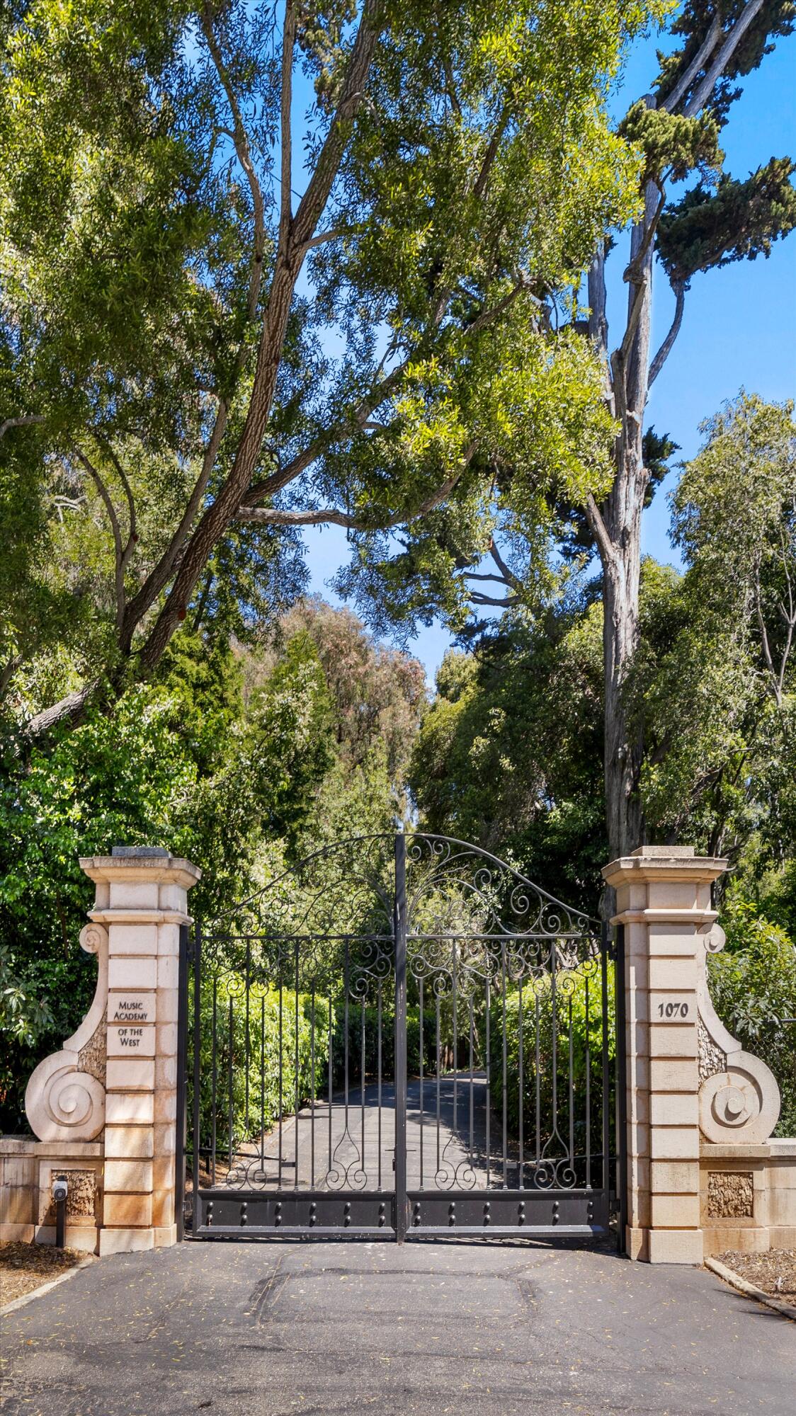 1002 Fairway Road Montecito, CA 93108 - Photo 48 of 48 061-7L5A8777