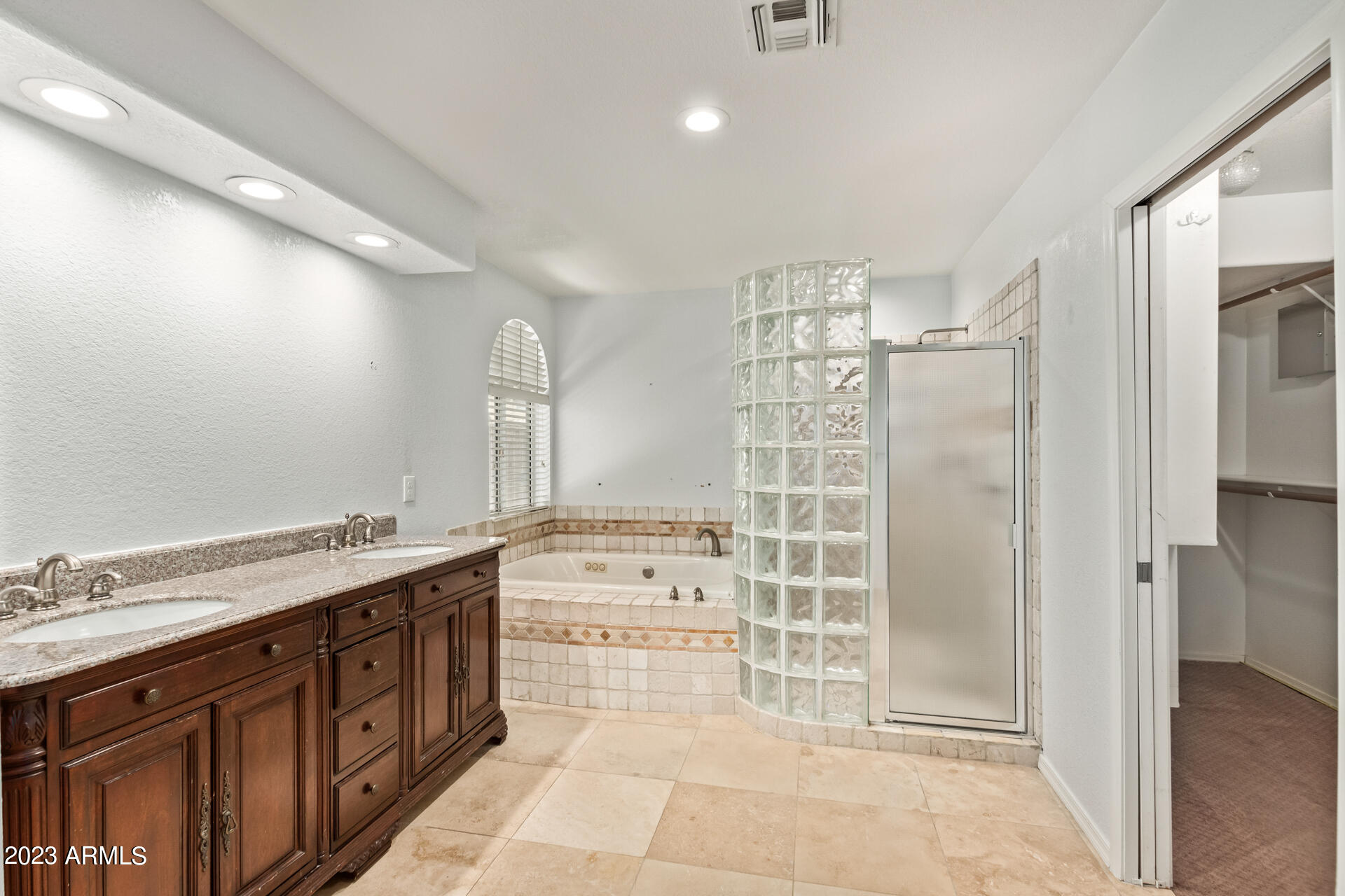 909 West Kathleen Road Phoenix, AZ 85023 - Photo 20 of 38 0030-29 - Kathleen