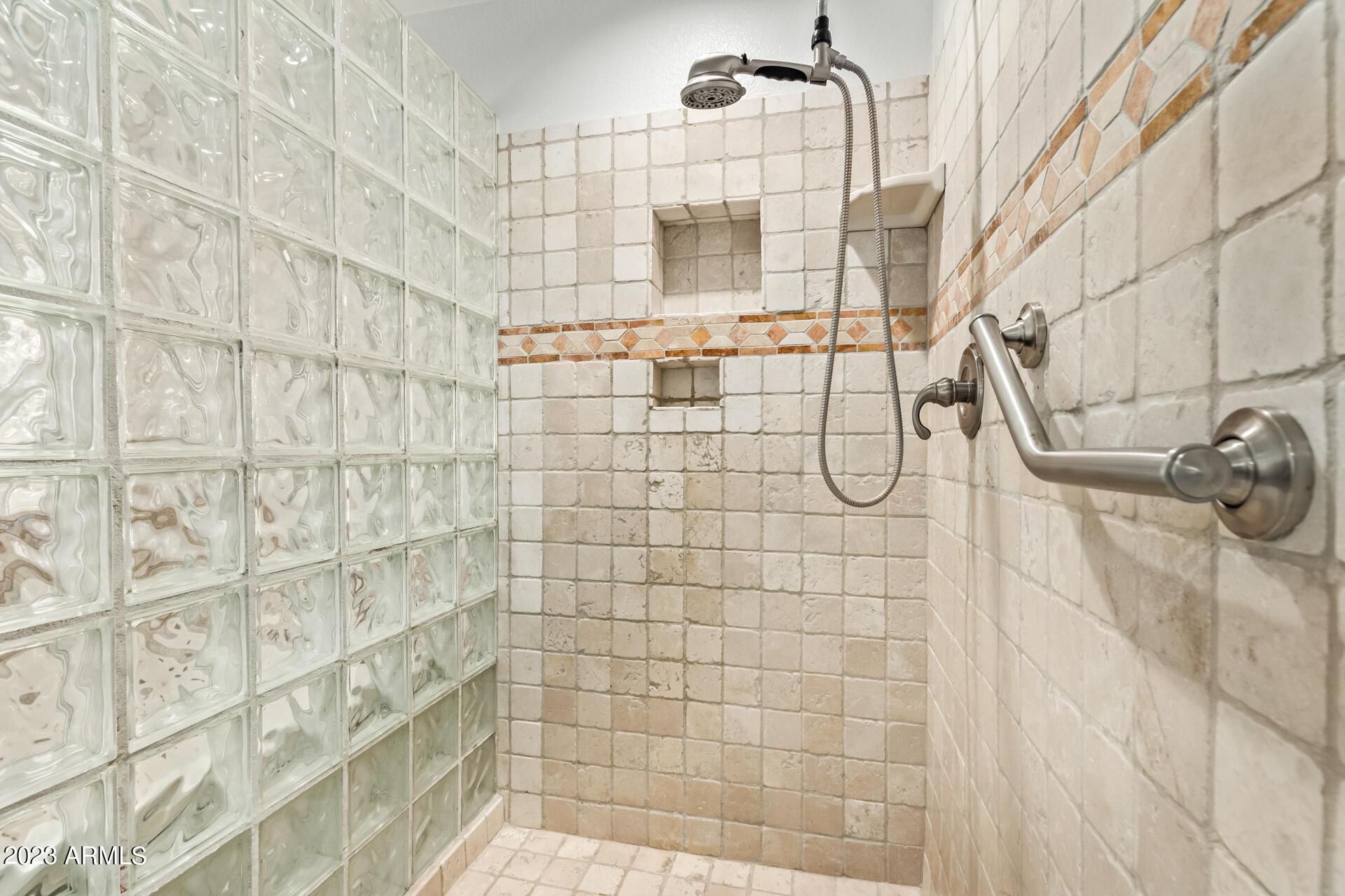 909 West Kathleen Road Phoenix, AZ 85023 - Photo 21 of 38 0029-30 - Kathleen