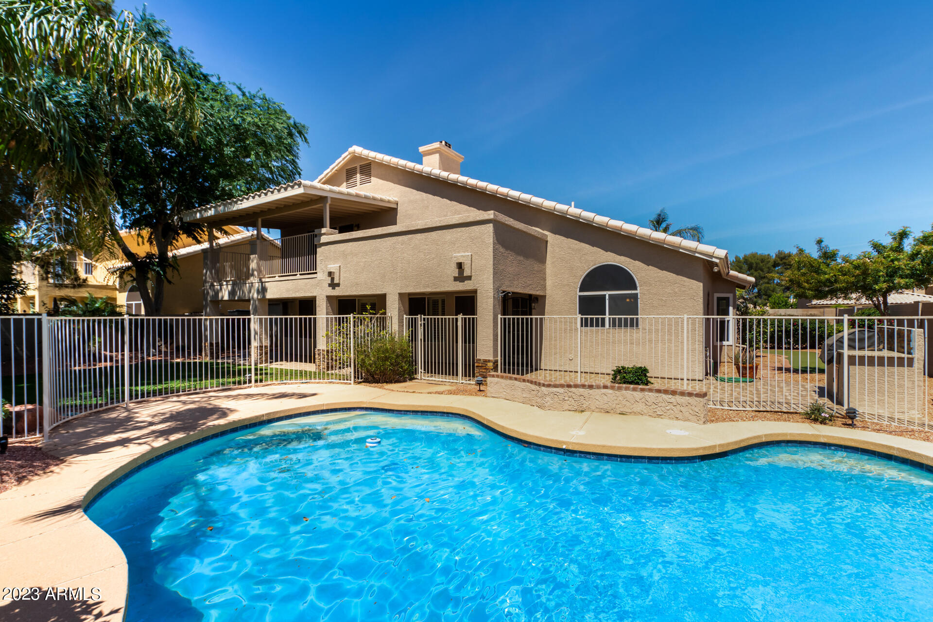 909 West Kathleen Road Phoenix, AZ 85023 - Photo 3 of 38 0048-48 - Kathleen