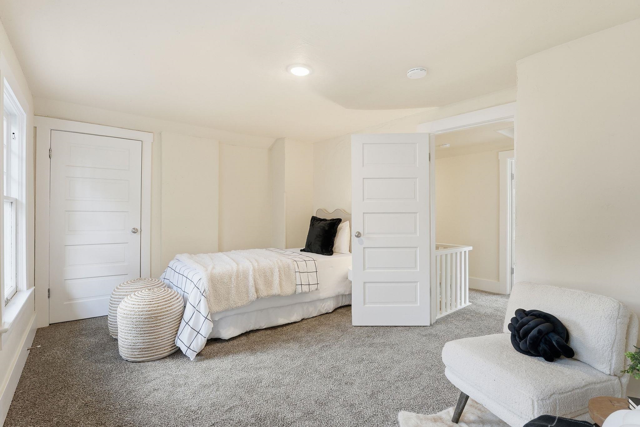 438 West Cleveland Avenue Spokane, WA 99205 - Photo 27 of 48