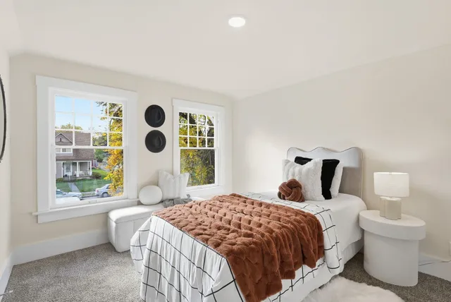 $429,900 | 438 West Cleveland Avenue, Spokane, WA 99205