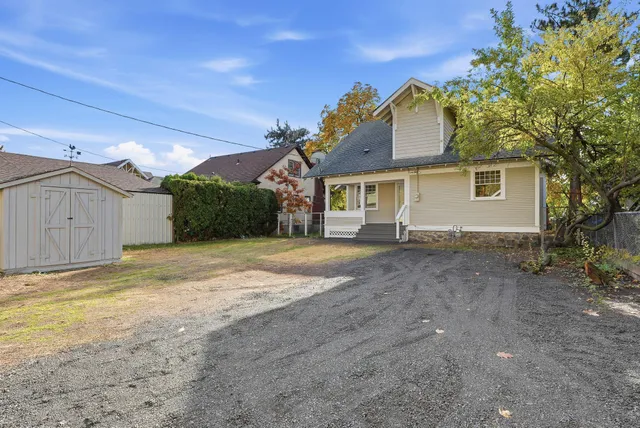 $429,900 | 438 West Cleveland Avenue, Spokane, WA 99205