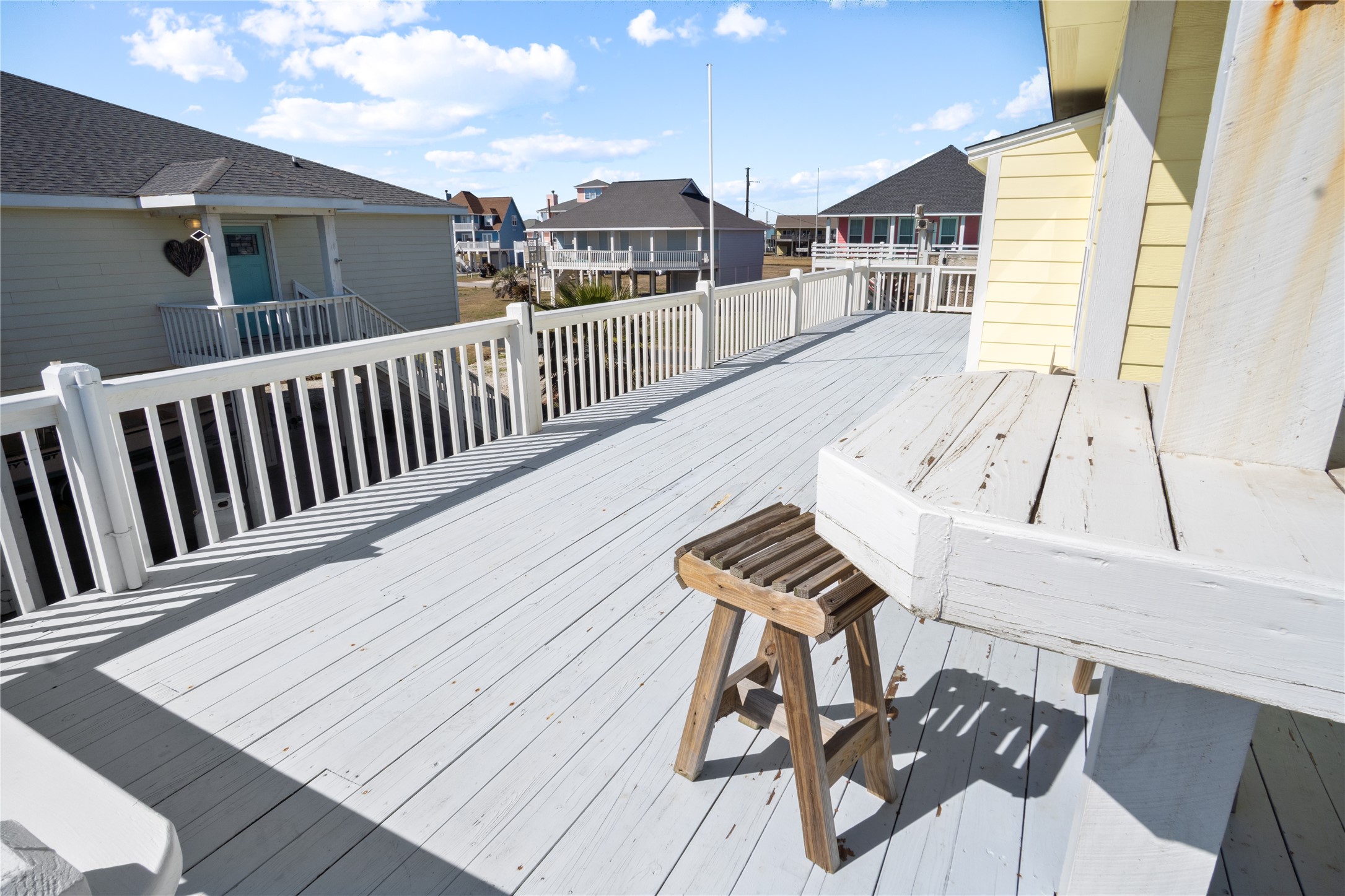 2296 Martinique Crystal Beach, TX 77650 - Photo 6 of 49