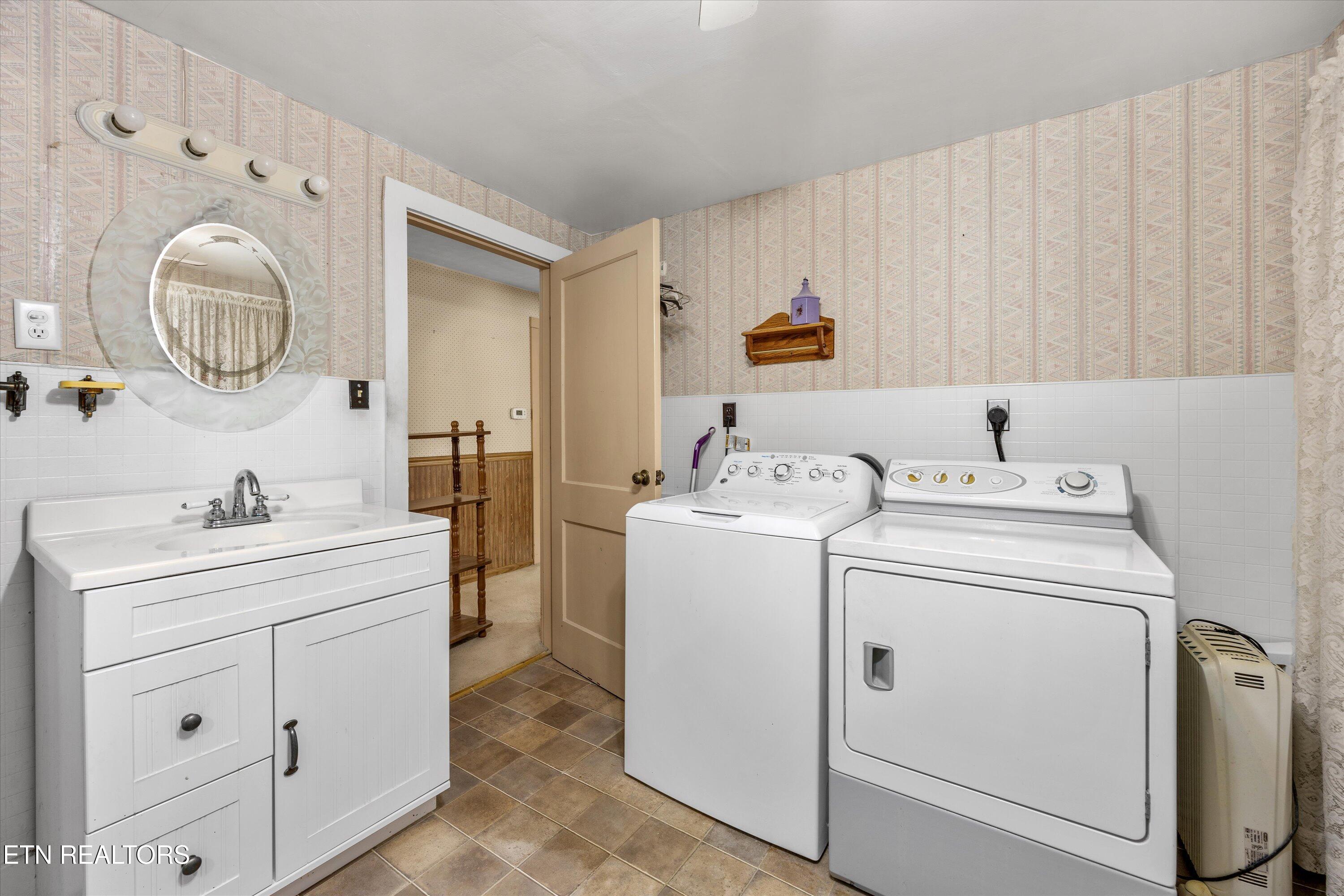 266 County Road 293 Philadelphia, TN 37846 - Photo 15 of 36 16-266 Co Rd 294 17