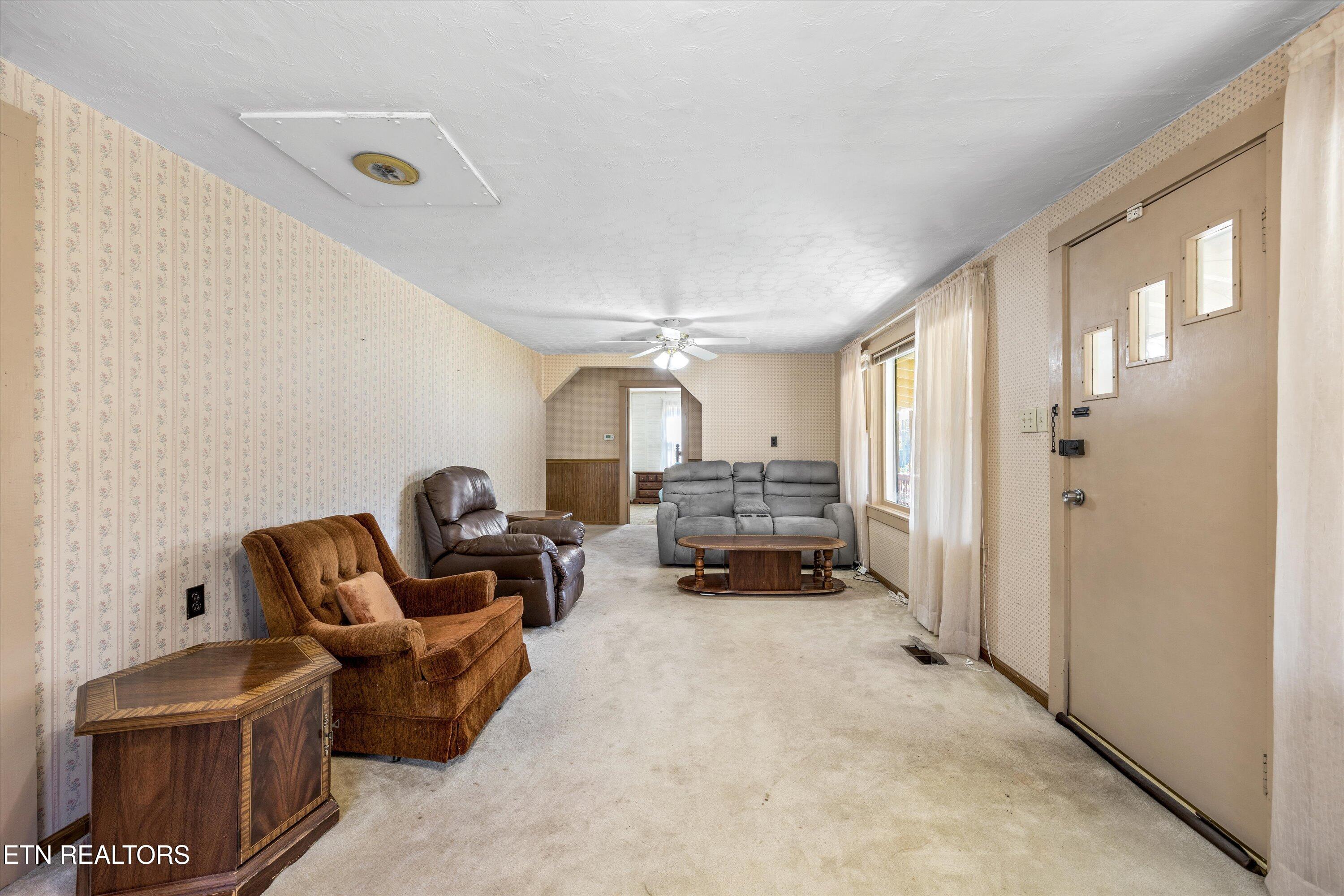 266 County Road 293 Philadelphia, TN 37846 - Photo 5 of 36 06-266 Co Rd 294 13