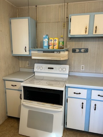 106 South Springer Street Carbondale, IL 62901 - Photo 9 of 20 a stove top oven sitting inside of a kitchen