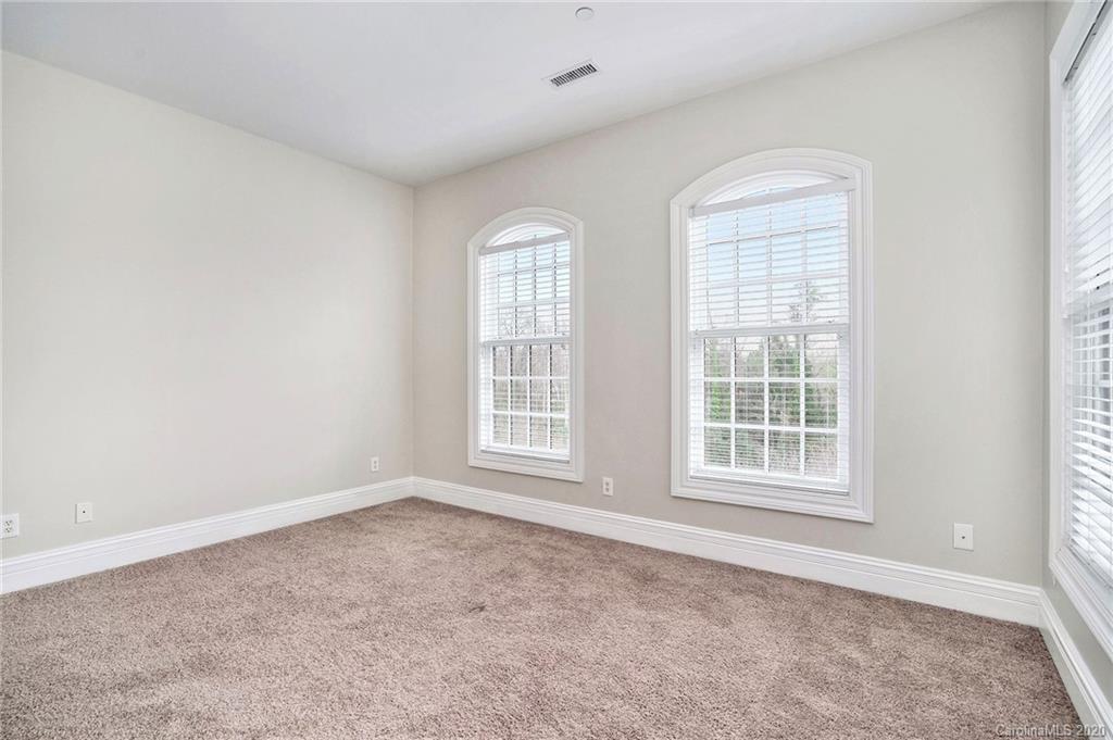 3268 Park Road Charlotte, NC 28209 - Photo 19 of 38
