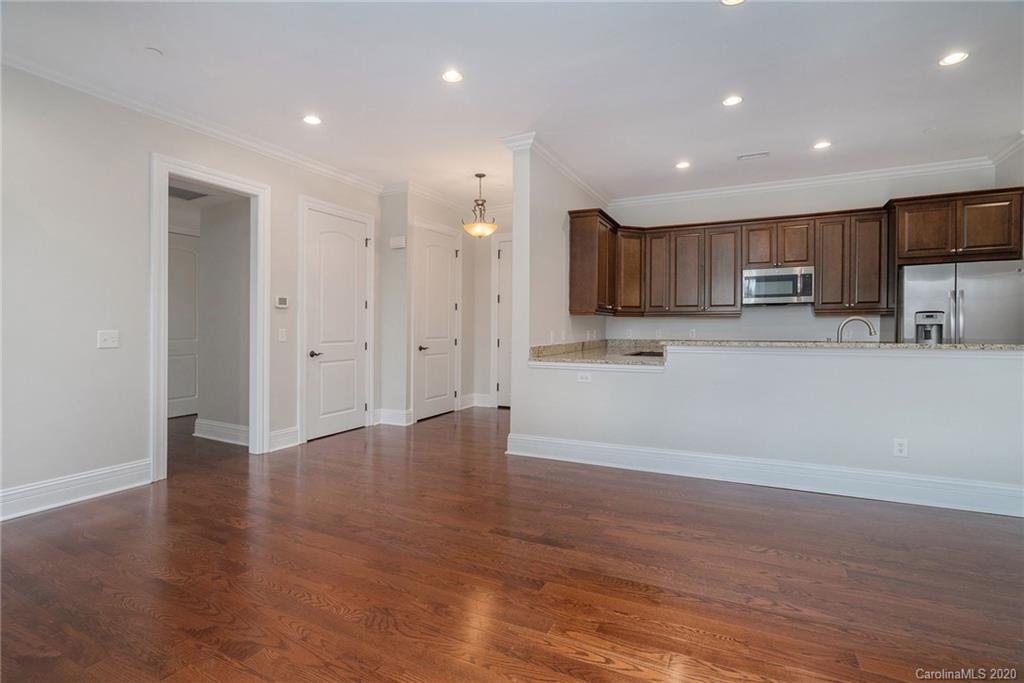 3268 Park Road Charlotte, NC 28209 - Photo 5 of 38