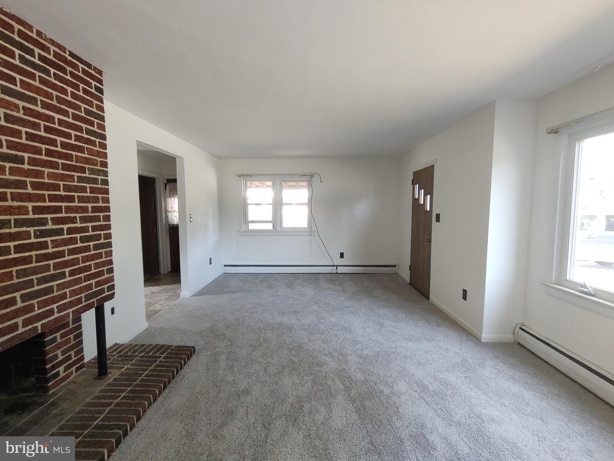 143 Trail Road Hershey, PA 17033 - Photo 9 of 27 Living Room