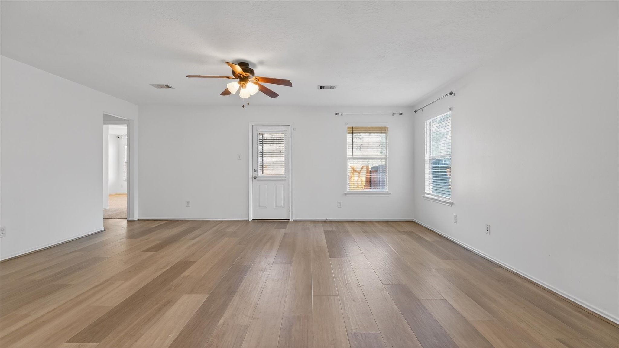 9747 Gulfstream Conroe, TX 77303 - Photo 25 of 37
