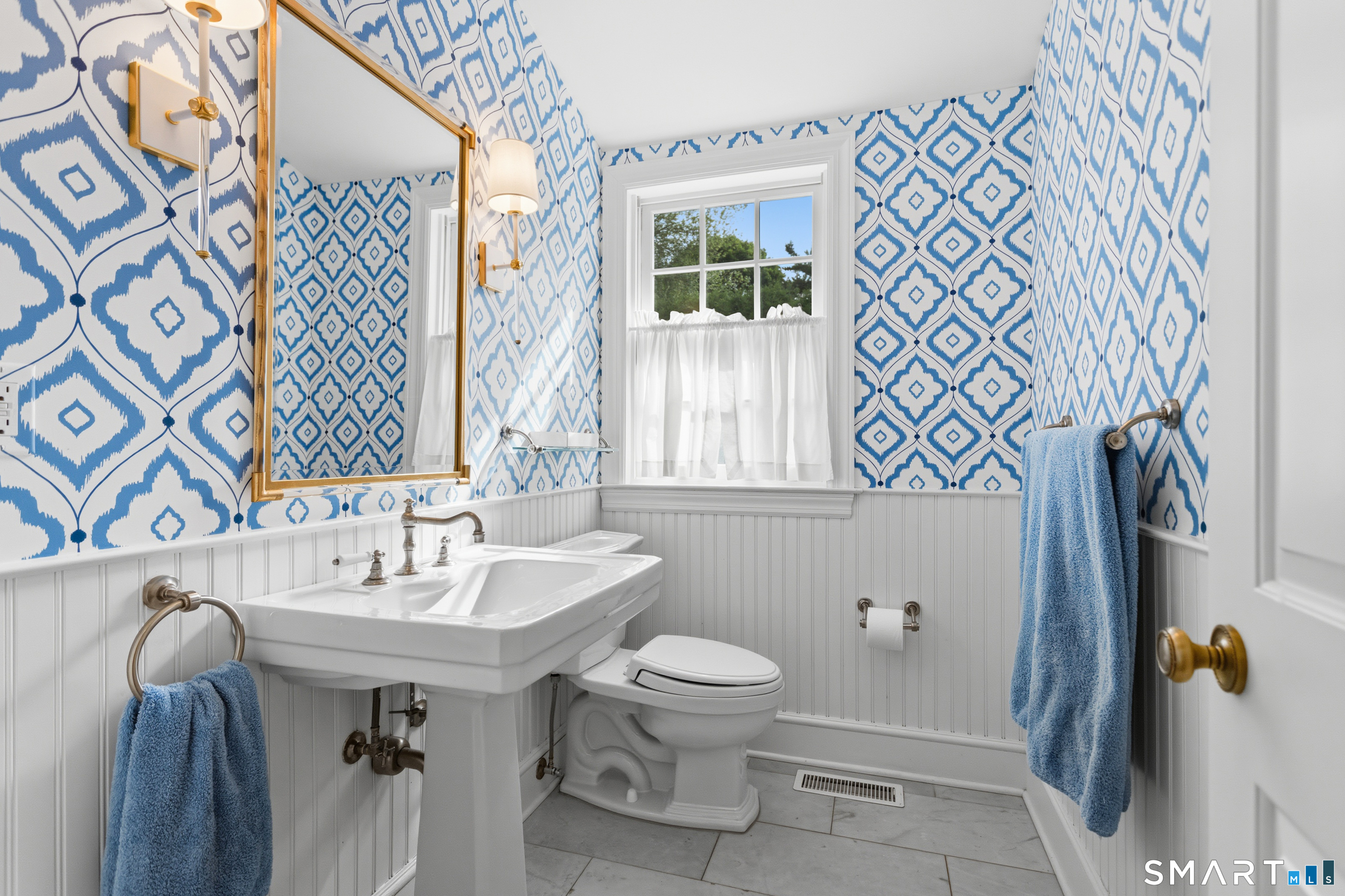 8 Sunset Road Darien, CT 06820 - Photo 11 of 29
