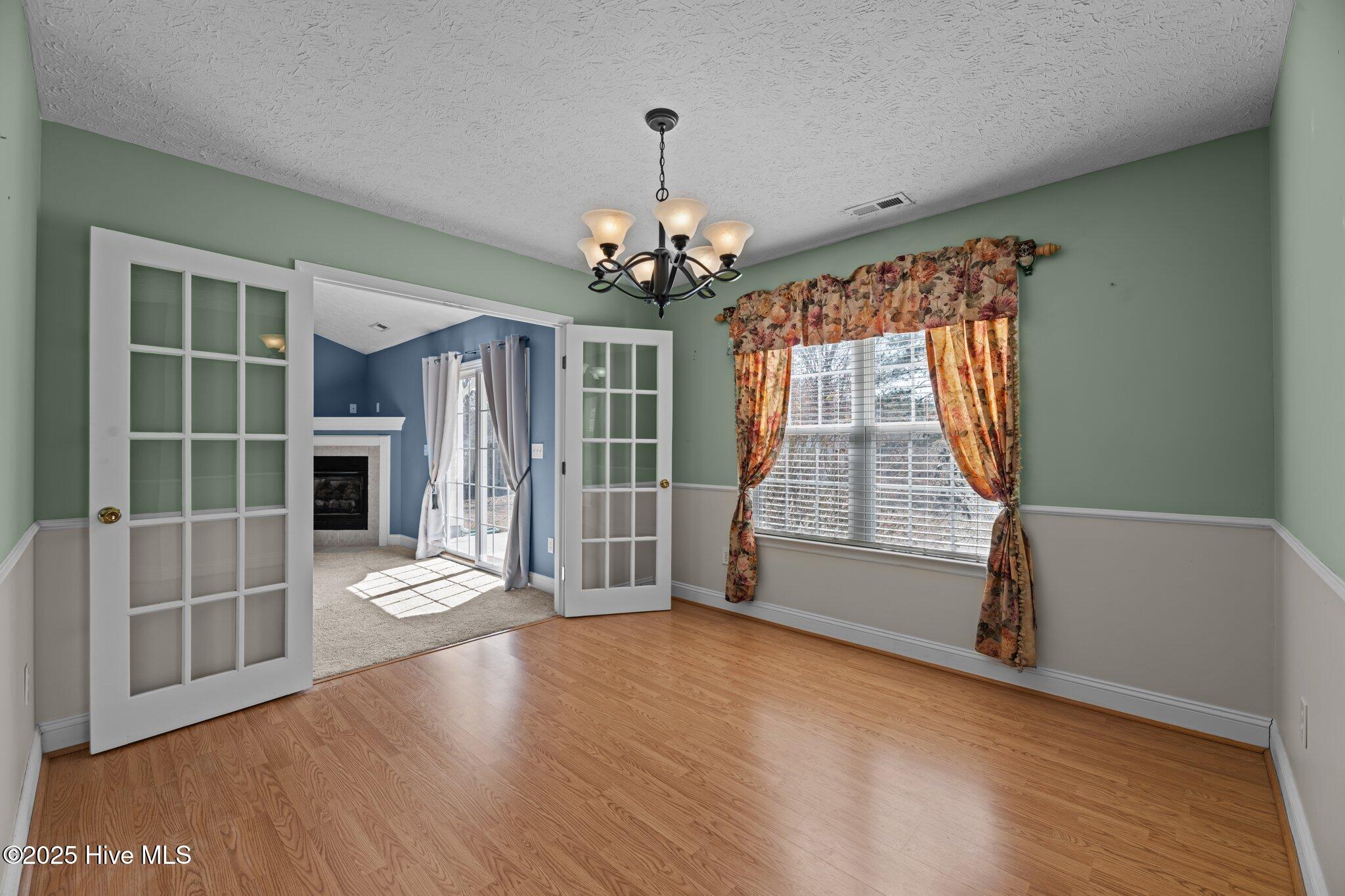 708 Sermons Boulevard Havelock, NC 28532 - Photo 11 of 44 11-web-or-mls-DSC_8100