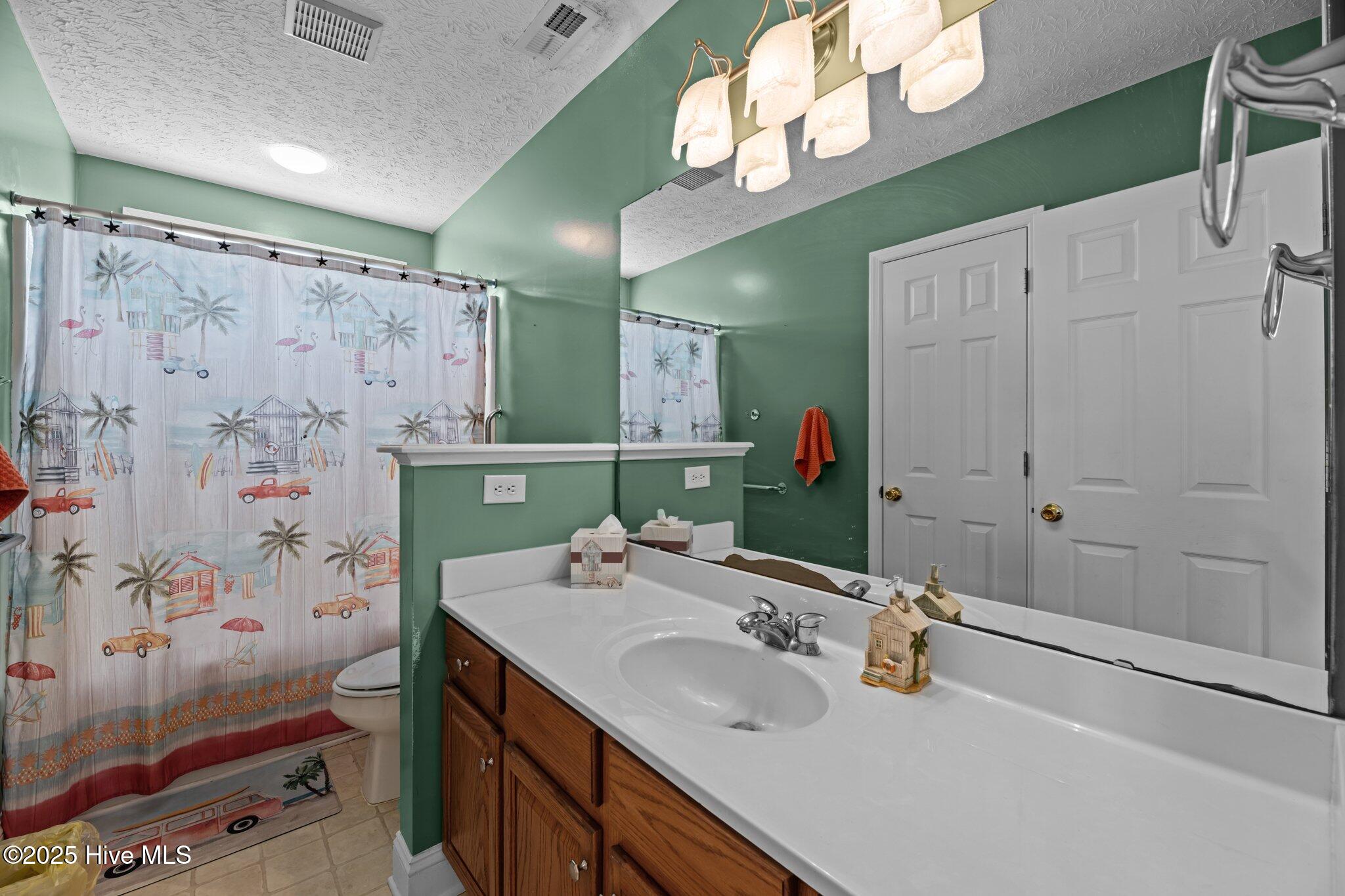 708 Sermons Boulevard Havelock, NC 28532 - Photo 25 of 44 25-web-or-mls-DSC_8148