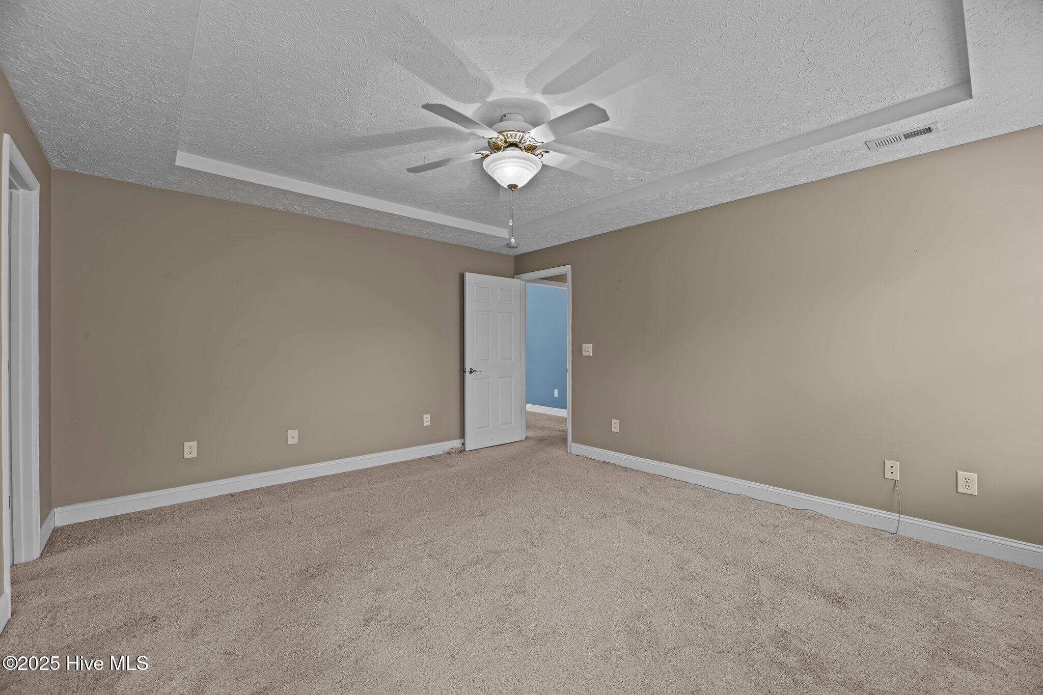 708 Sermons Boulevard Havelock, NC 28532 - Photo 27 of 44 27-web-or-mls-DSC_8154