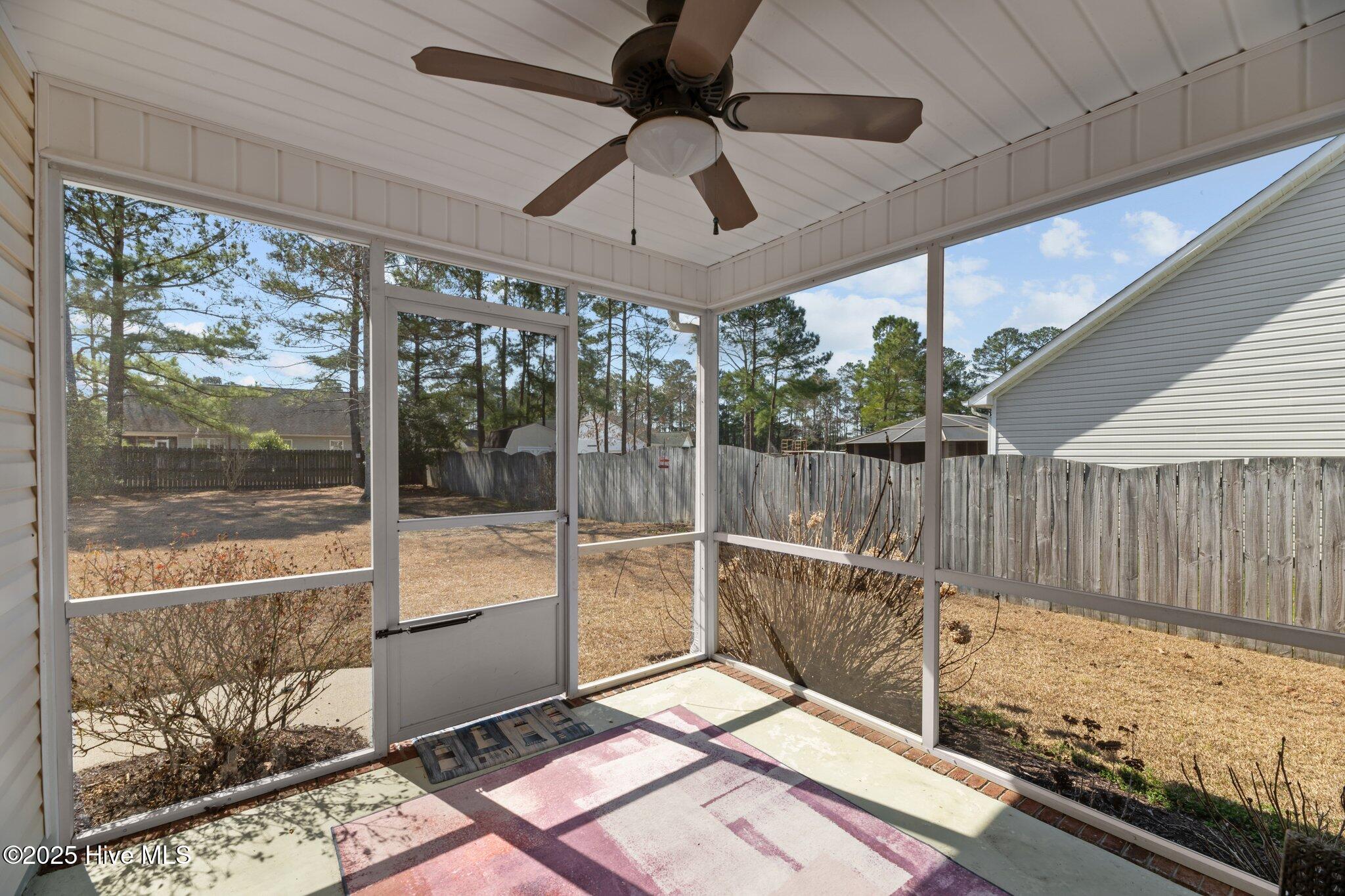 708 Sermons Boulevard Havelock, NC 28532 - Photo 34 of 44 33-web-or-mls-DSC_8170
