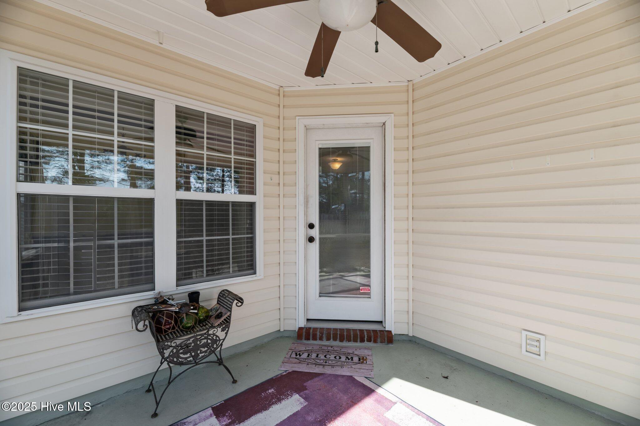 708 Sermons Boulevard Havelock, NC 28532 - Photo 35 of 44 34-web-or-mls-DSC_8171