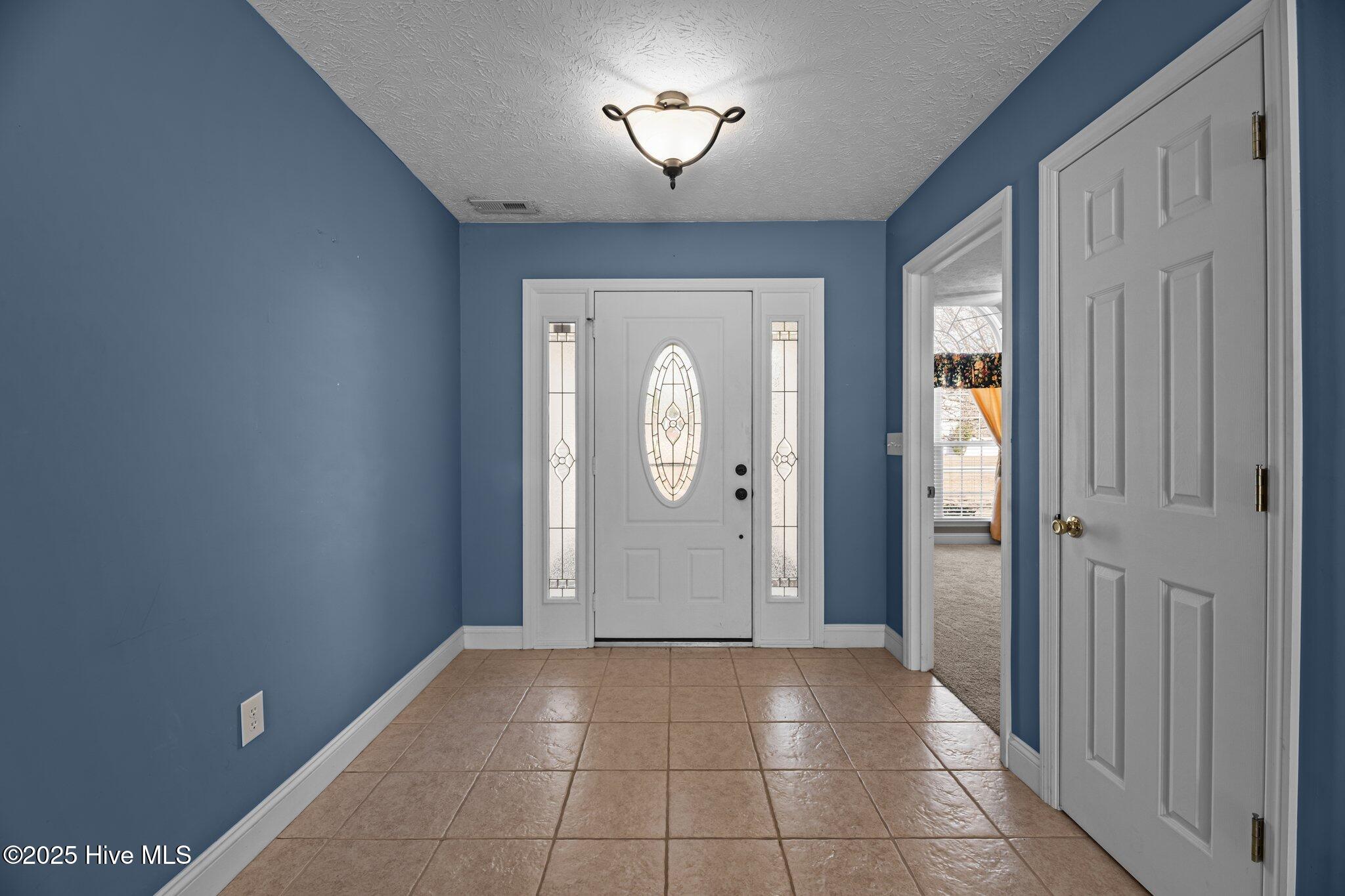 708 Sermons Boulevard Havelock, NC 28532 - Photo 5 of 44 5-web-or-mls-DSC_8073