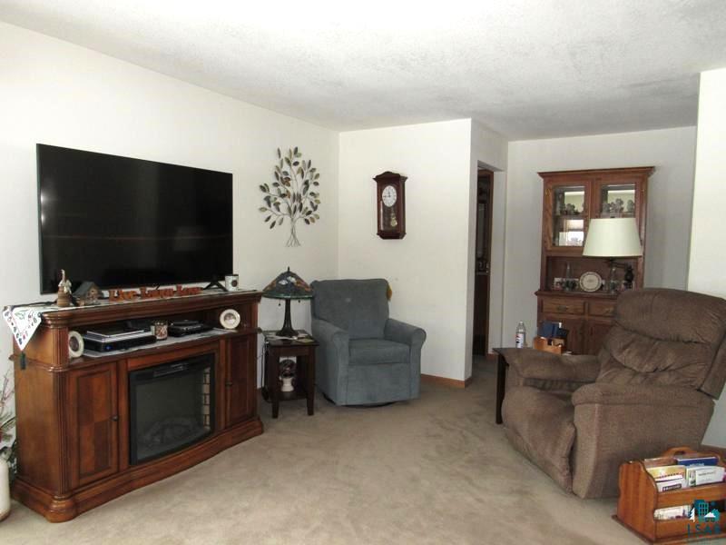 4270 County Road East South Range, WI 54874 - Photo 5 of 31