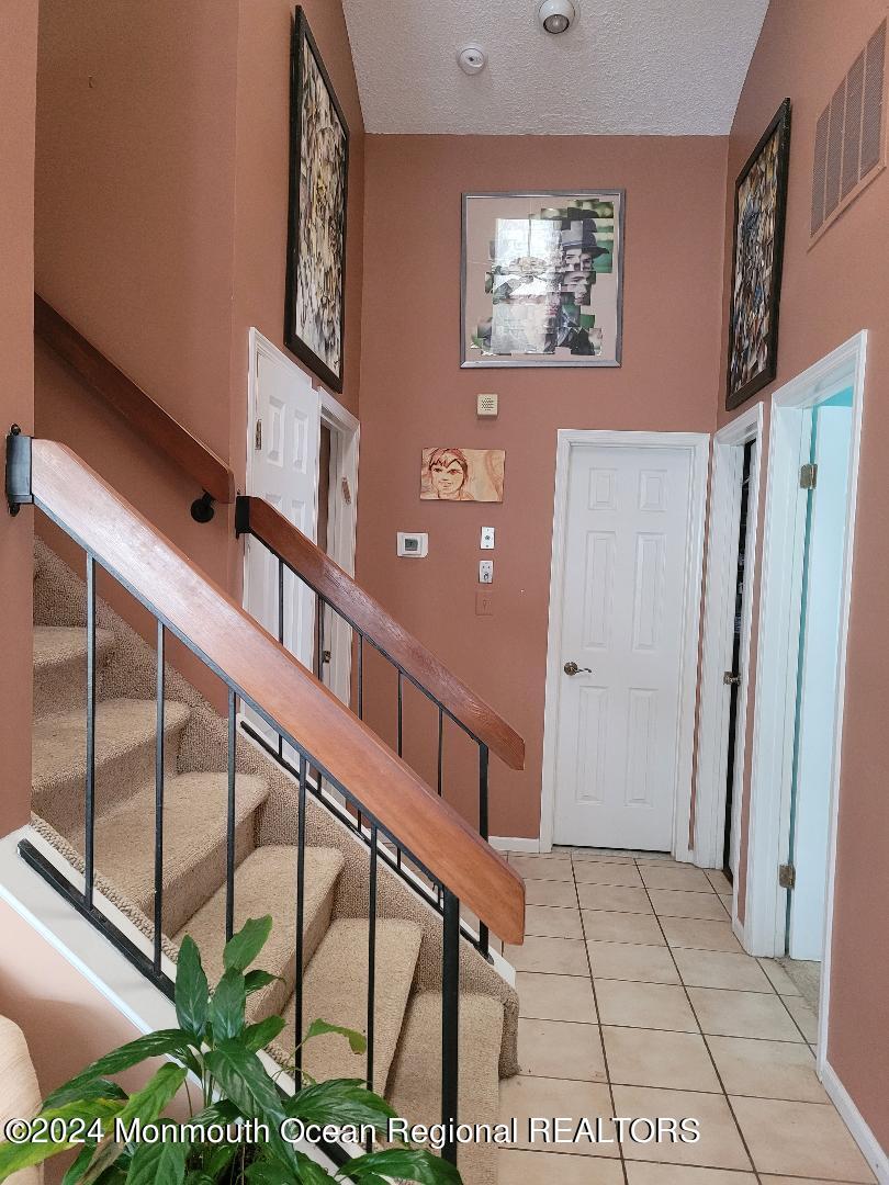 100 Almond Road Freehold, NJ 07728 - Photo 3 of 10 foyer pic