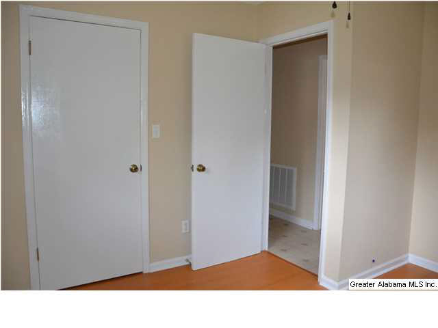784 Main Street Jemison, AL 35085 - Photo 23 of 30