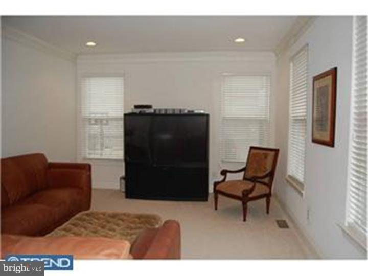 55 Jasmine Road Lumberton, NJ 08048 - Photo 4 of 20 Office / Study