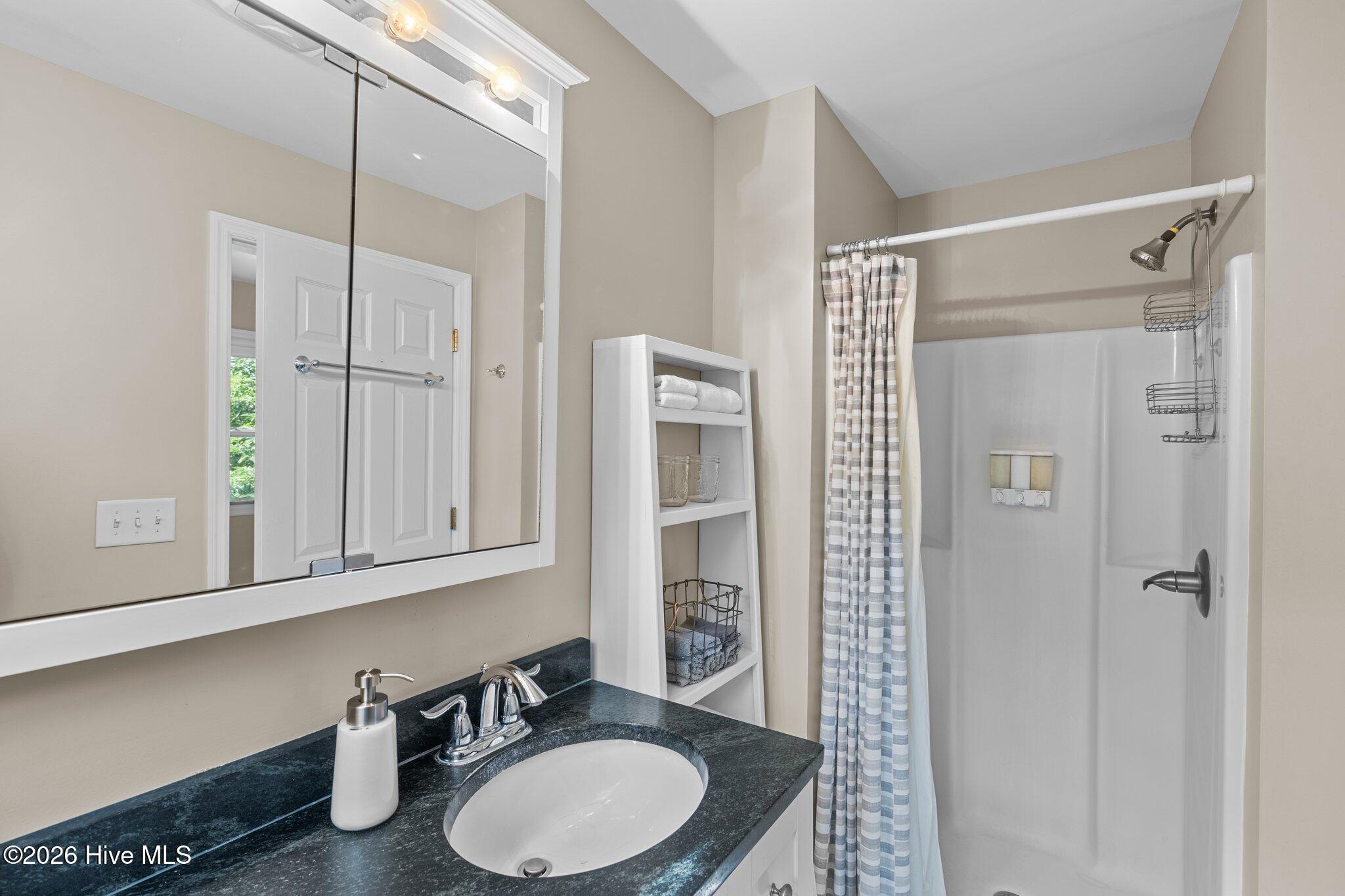 510 George Street New Bern, NC 28560 - Photo 27 of 42 30-web-or-mls-2I3A0054