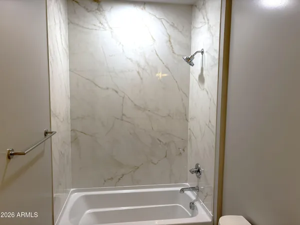 $2,725 | 1009 East Pasadena Avenue, Phoenix, AZ 85014