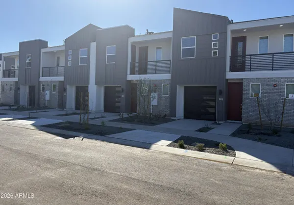 $2,725 | 1009 East Pasadena Avenue, Phoenix, AZ 85014