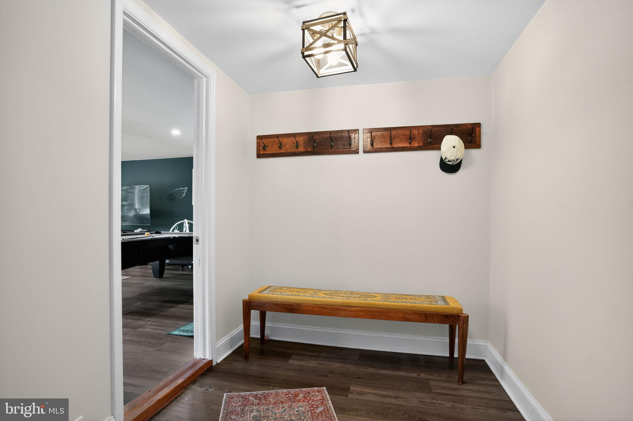376 Meadowbrook Road North Wales, PA 19454 - Photo 15 of 28 Vestibule