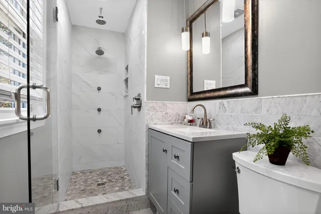 $659,900 | 376 Meadowbrook Road, North Wales, PA 19454