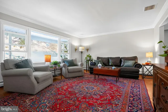 $659,900 | 376 Meadowbrook Road, North Wales, PA 19454