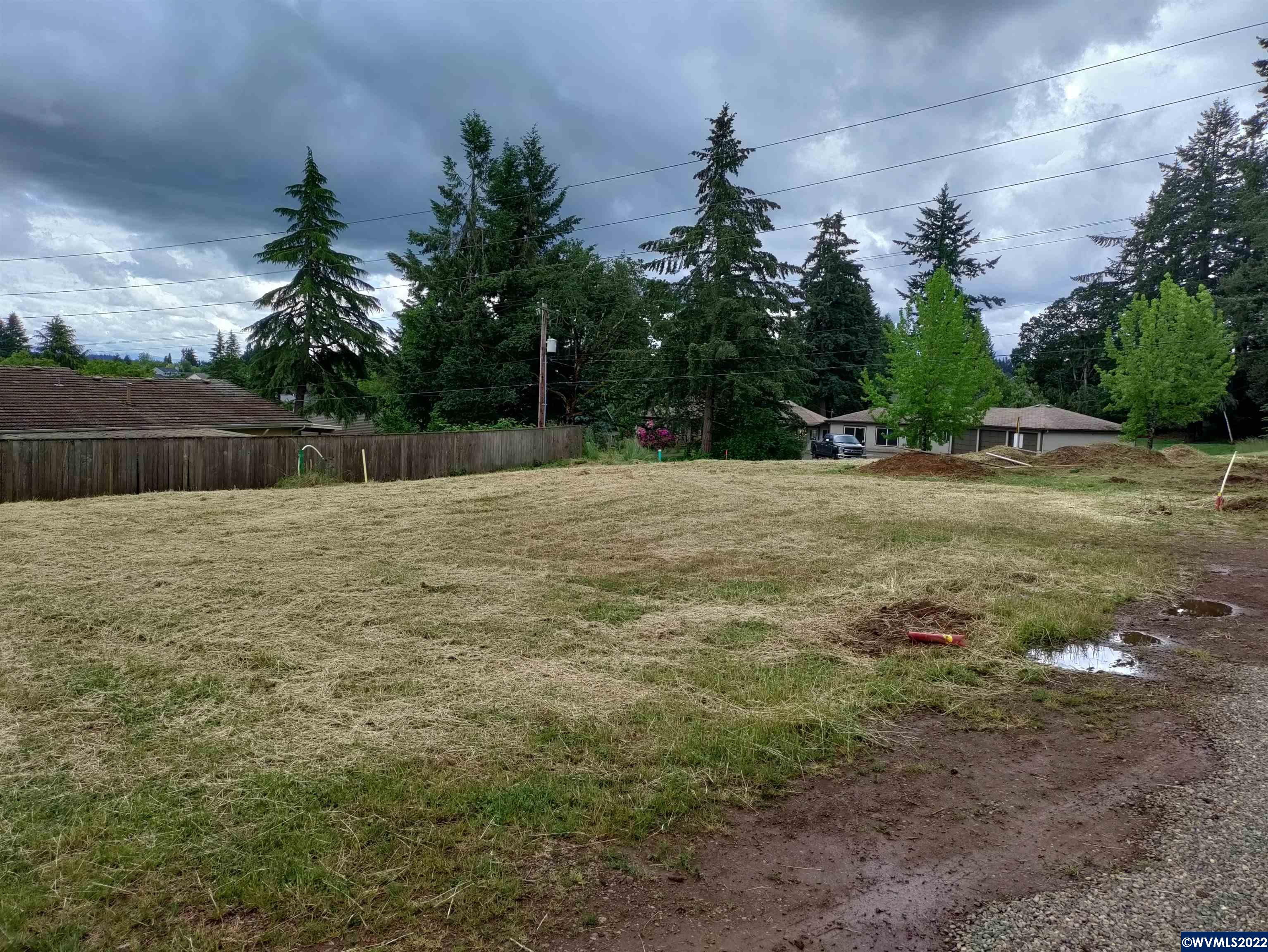 2 Boone Road Salem, OR 97302 - Photo 2 of 5