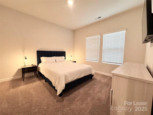 $2,600 | 4513 Millennium Avenue, Charlotte, NC 28217