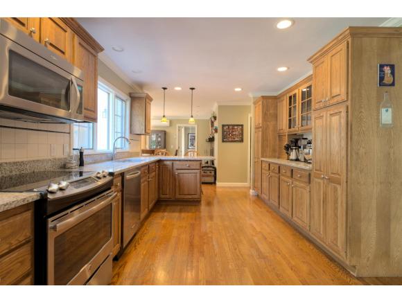 44 Birchwood Drive Rye, NH 03870 - Photo 3 of 28
