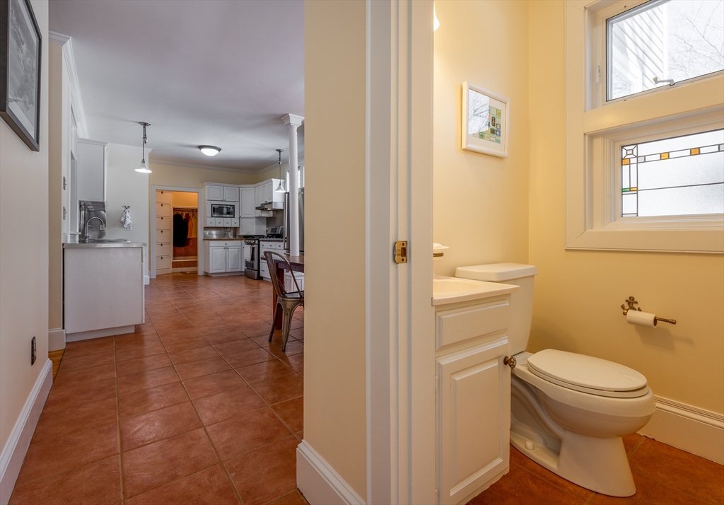 94 Phillips Avenue Rockport, MA 01966 - Photo 13 of 38