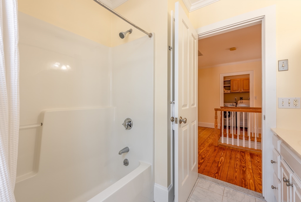 94 Phillips Avenue Rockport, MA 01966 - Photo 19 of 38