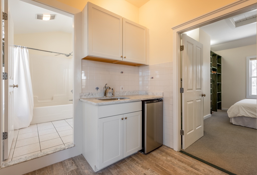 94 Phillips Avenue Rockport, MA 01966 - Photo 36 of 38