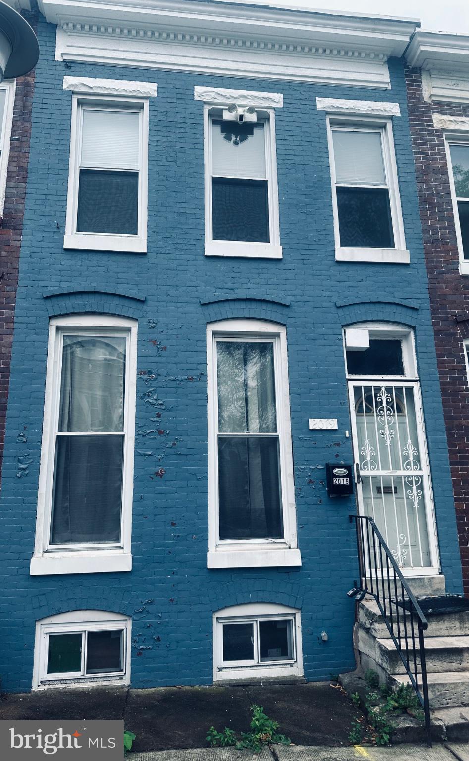 2019 Rayner Avenue Baltimore, MD 21217 - Photo 1 of 9