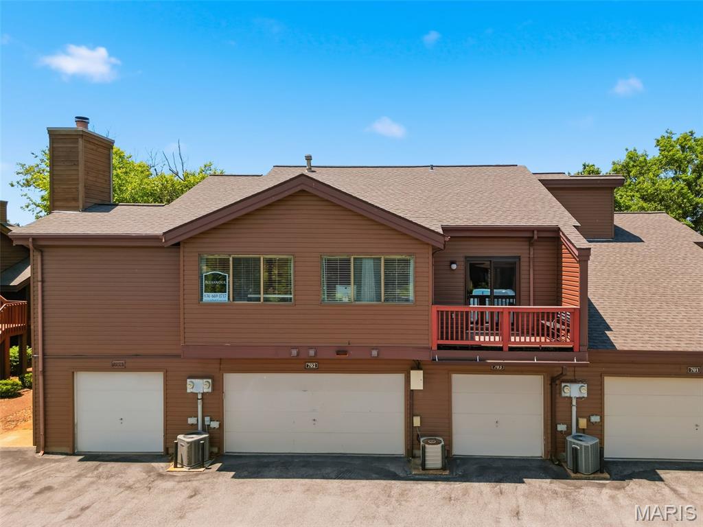 704 Hemingway Lane, Unit E Weldon Spring, MO 63304 - Photo 39 of 66