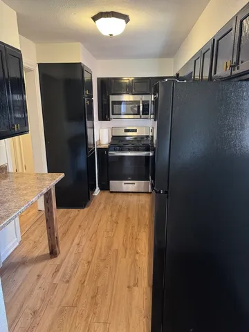 $2,150 | 1111 Lincoln Street, Unit 1, Lockport, IL 60441