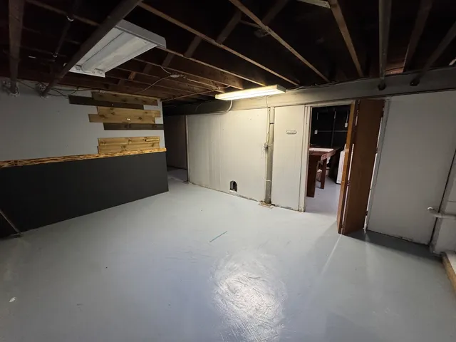 $2,150 | 1111 Lincoln Street, Unit 1, Lockport, IL 60441