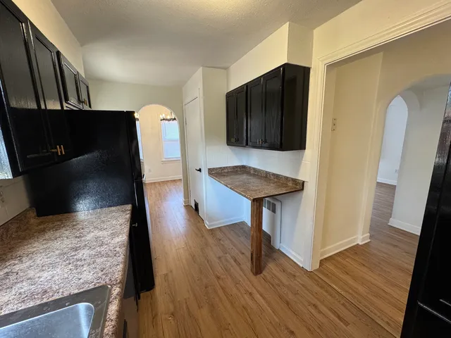 $2,150 | 1111 Lincoln Street, Unit 1, Lockport, IL 60441