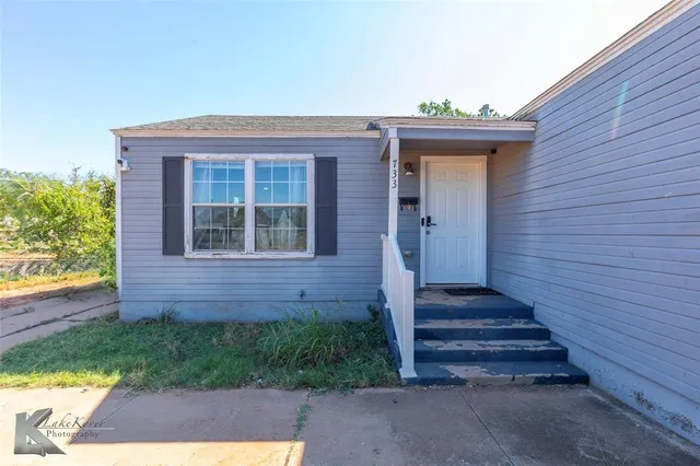 $170,000 | 733 South Crockett Drive, Abilene, TX 79605