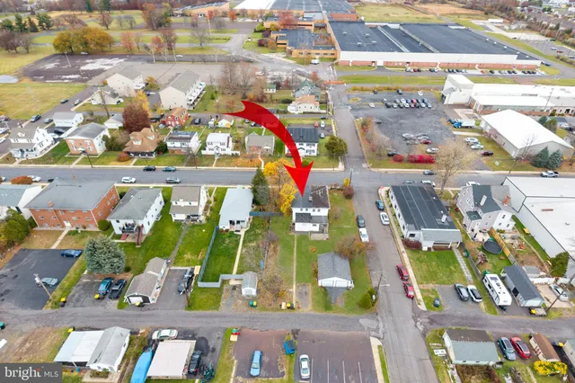 $275,000 | 302 West 8th Street, Lansdale, PA 19446