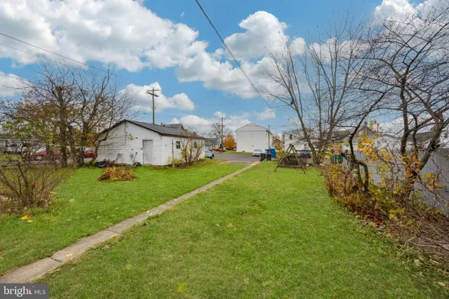 $275,000 | 302 West 8th Street, Lansdale, PA 19446