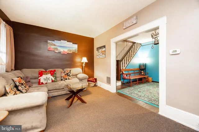 $275,000 | 302 West 8th Street, Lansdale, PA 19446