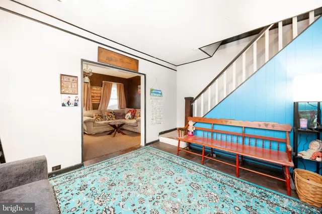 $275,000 | 302 West 8th Street, Lansdale, PA 19446